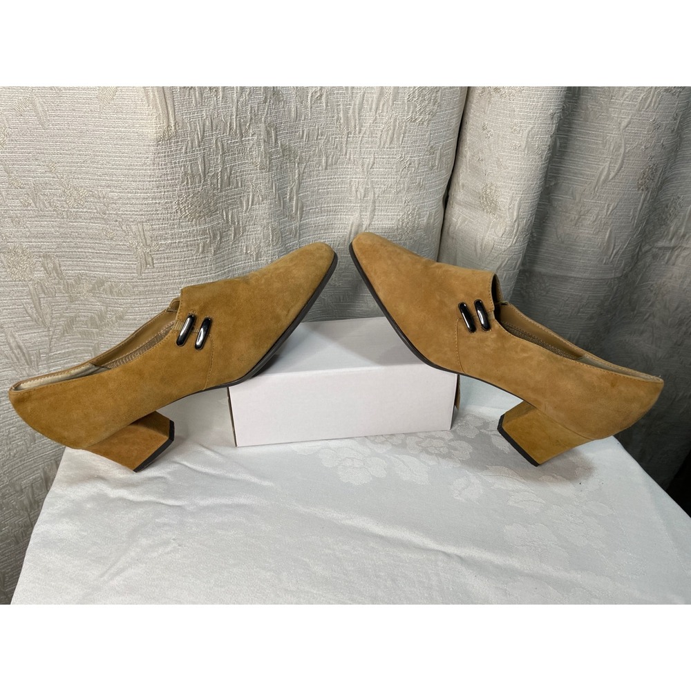 Karen Scott Suede Leather Heel Pumps Classic Tan Office Career Shoes